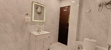 Ducha, cabezal de ducha tipo lluvia, artículos de tocador gratuitos