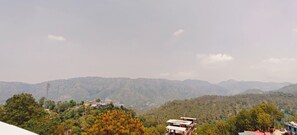 클래식 더블룸, 발코니, 산 전망 | 산 전망