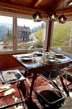 Dining - Sonnige Maisonette by Interhome (Dicken)