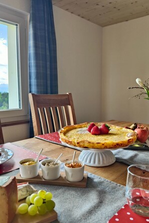 Dining - Schlosshöchi by Interhome (Mosnang)