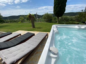 Bubbelpool utomhus