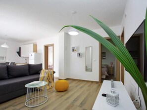 TV - Wohnungen Lavender by Interhome (Zadar/Bibinje)