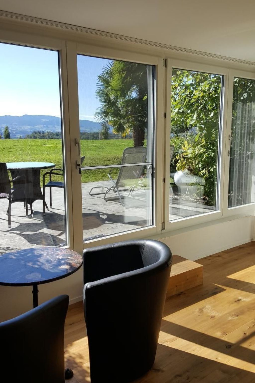 المنشأة من الداخل