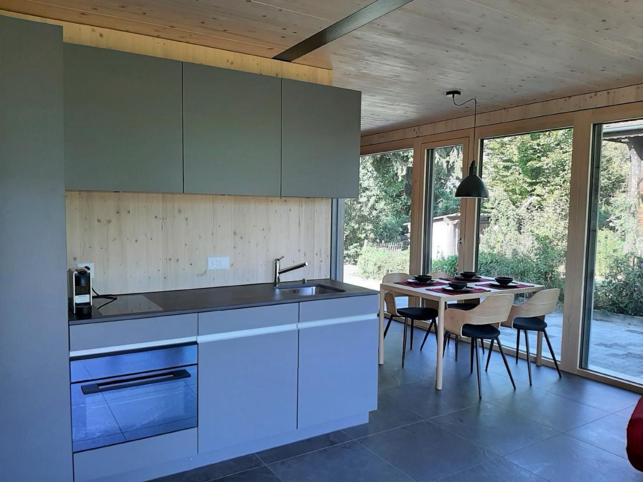 Frigorifero, forno, pentole/stoviglie/utensili