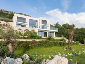 Exterior - Designferienhaus mit Hot Tub by Interhome (Crikvenica/Barci)