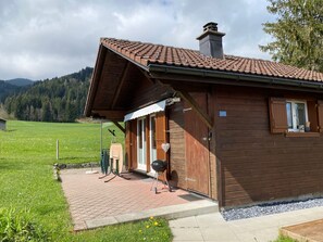 المنشأة من الخارج