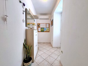 Interior - Apartment Car by Interhome (Krk/Šilo)