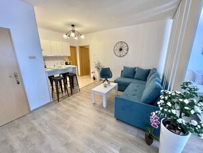 TV - Wohnung in Jadranovo mit Schönem Balkon by Interhome (Crikvenica/Jadranovo)