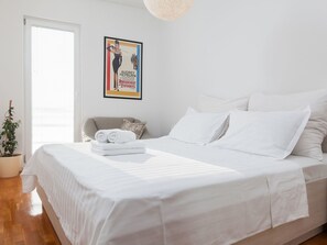 Internet - Wohnung mit Blick auf das Wasser by Interhome (Baška Voda)