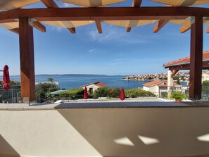 Property grounds - mit Infinity Pool by Interhome (Trogir/Okrug Donji)