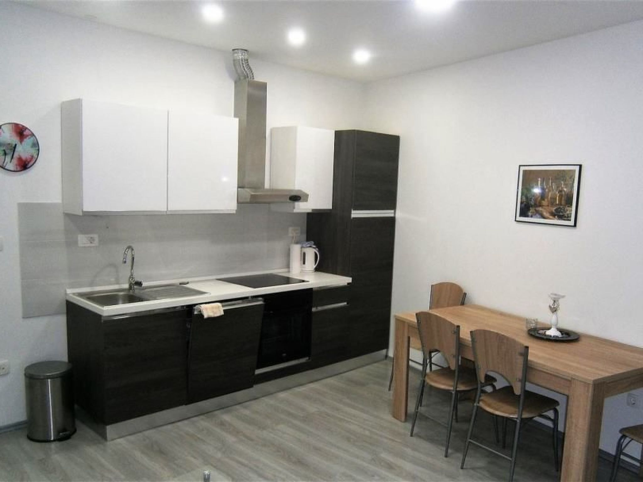 雪櫃、焗爐、洗碗機、廚房用具/餐具/器皿