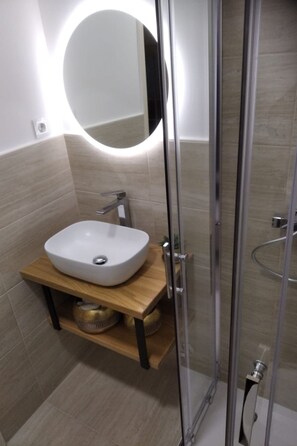 Towels - Wohnung "Adele A2 Erdgeschoss" by Interhome (Srima)