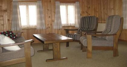 3 1/2 Zimmer-Wohnung in Salouf, oberhalb Savogni by Interhome