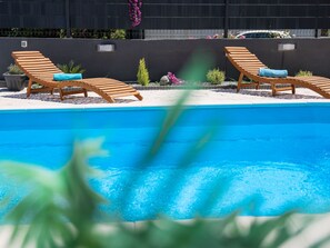Beheizter Pool
