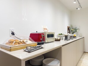 Daily continental breakfast for a fee