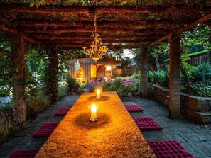 Outdoor dining - Spycher-Lodge by Interhome (Heimiswil)