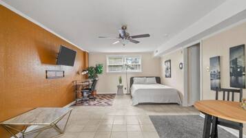 5 chambres, bureau, fer et planche à repasser, Wi-Fi gratuit