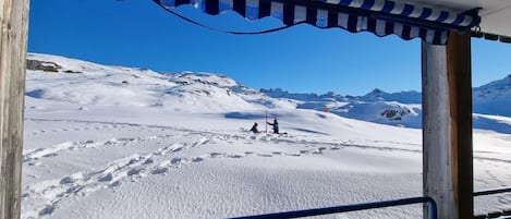 雪地及滑雪運動