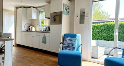 Gemütliches Chalet mit Terrasse by Interhome