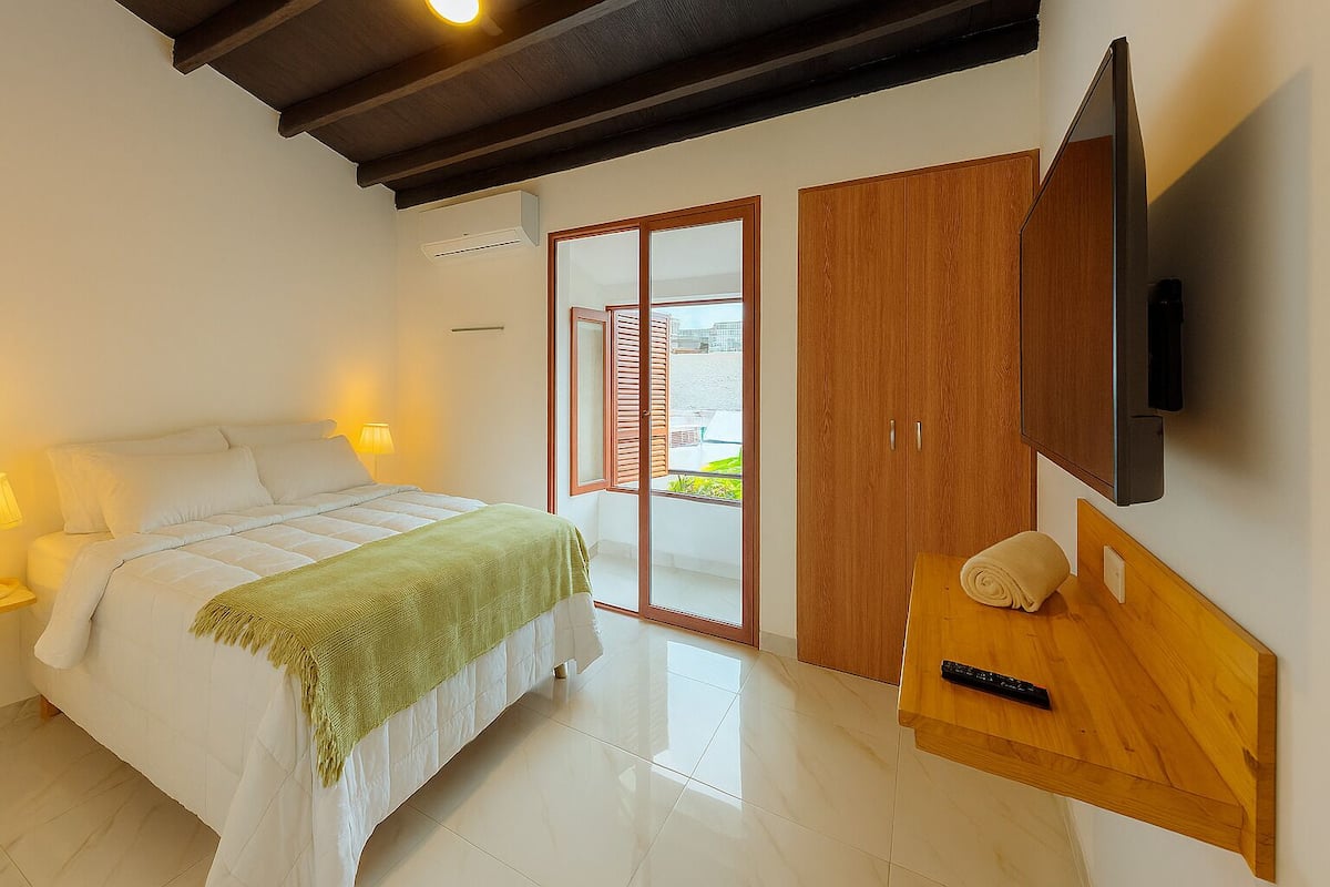 Comfort Double Room, City View | Desk, laptop workspace, iron/ironing board, free WiFi