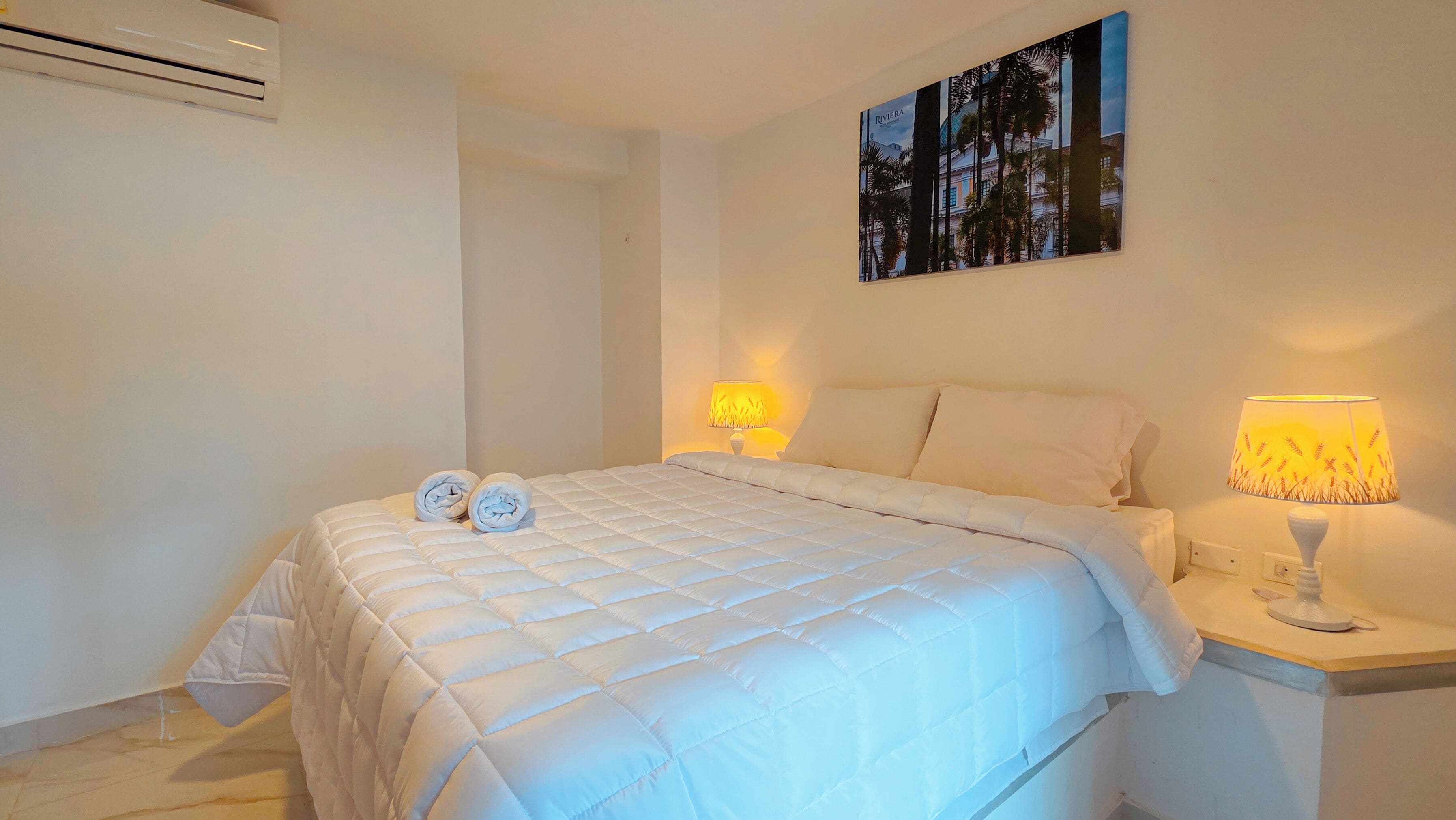 Economy Double Room | Desk, laptop workspace, iron/ironing board, free WiFi