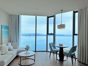 Superior-Apartment, Meerblick | Ausblick vom Zimmer