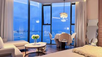 Superior-Apartment, Meerblick | Strand-/Meerblick