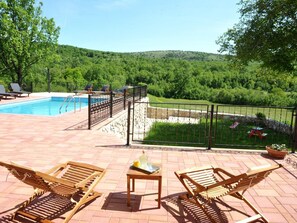 Terrace/patio - Alleinstehendes Ferienhaus mit Swimmingpool by Interhome (Tijarica)