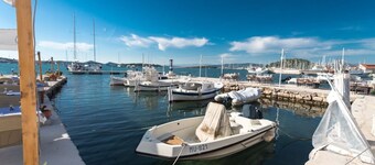 "Hanna" mit Blick auf das Wasser by Interhome