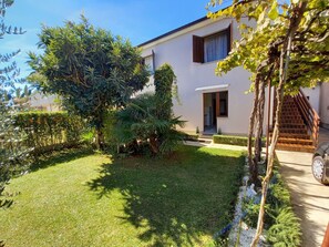 Property grounds - "Toni" mit Terrasse by Interhome (Fažana)