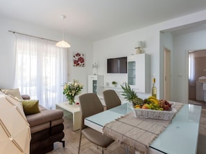 Living area - Schöne Wohnung Funtana Nr.1 by Interhome (Poreč/Funtana)