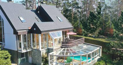 Wellness Ferienhaus Branzez mit Innenpool, Sauna.. by Interhome