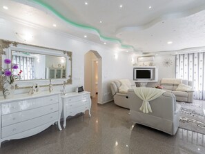 Living area - Villa Bianca mit Pool nah am Lanterna Resort by Interhome (Poreč/Tar)