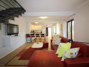 TV - FeWo Tancel 4 by Interhome (Poreč)