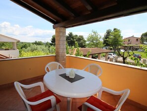 Outdoor dining - FeWo Tancel 4 by Interhome (Poreč)