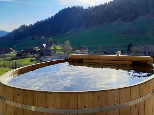 Antikes Ferienhaus by Interhome