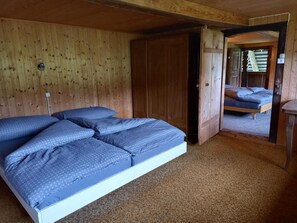 Internet - Antikes Ferienhaus by Interhome (Trub)