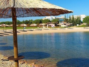 Beach - Appartement mit zwei Terrassen mit Meerblick by Interhome (Novigrad (Istra))