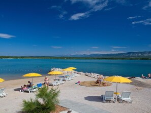 Beach - mit Klimaanlage und Balkon by Interhome (Krk/Čižići)