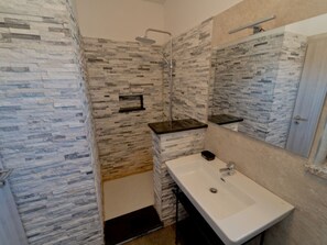 Towels - mit privatem beheiztem Schwimmbad by Interhome (Pula/Galižana)