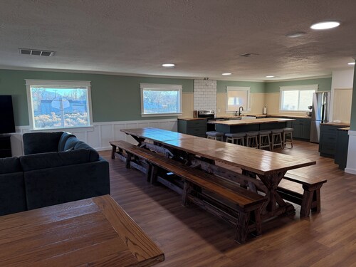 3-bedroom farmhouse in lovely Cedar City on 2.3 acres