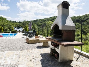 Outdoor dining - mit eigenem Pool by Interhome (Buzet)