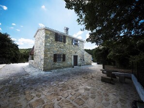 Exterior - mit eigenem Pool by Interhome (Buzet)
