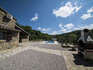 Property grounds - mit eigenem Pool by Interhome (Buzet)