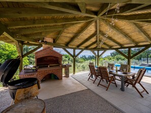 Outdoor dining - Vila Ema mit Meerblick by Interhome (Garica)