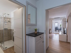 Towels - "Darko" mit Balkon by Interhome (Pula/Banjole)