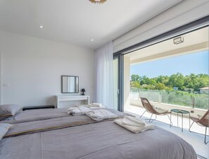 4 quartos, acesso à internet
