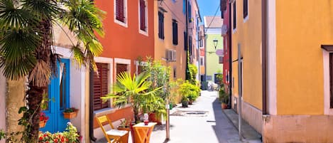 Enceinte de lâhĂ©bergement