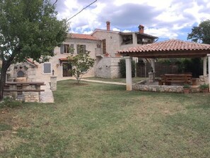 Exterior - Joan Haus by Interhome (Bokordici)