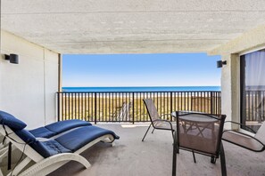 Property grounds - Beautiful Views, Brand New Flooring | 3 Bedroom Oceanfront (Fernandina Beach)